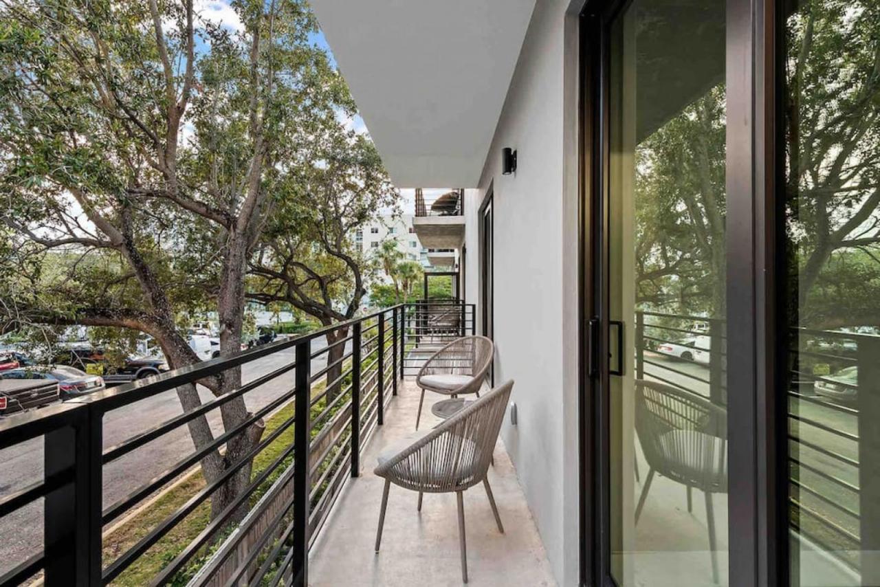 Pretty Rola 204 Upscale Spacious 1B1B Apt W King Bed At Downtown Ft Lauderdale Fort Lauderdale Exterior photo