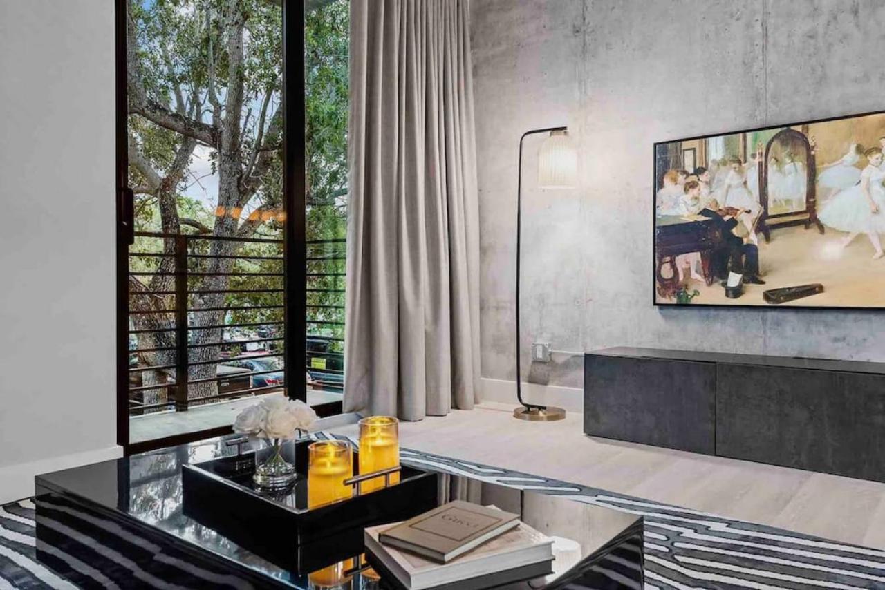 Pretty Rola 204 Upscale Spacious 1B1B Apt W King Bed At Downtown Ft Lauderdale Fort Lauderdale Exterior photo